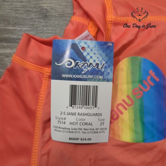 Kanu Surf Short Sleeve Janie Rashguard Size 2T - Picture 2 of 3